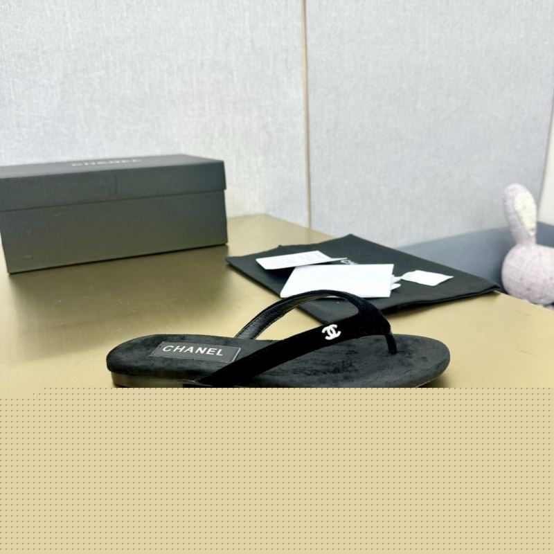 Ch*el slippers
